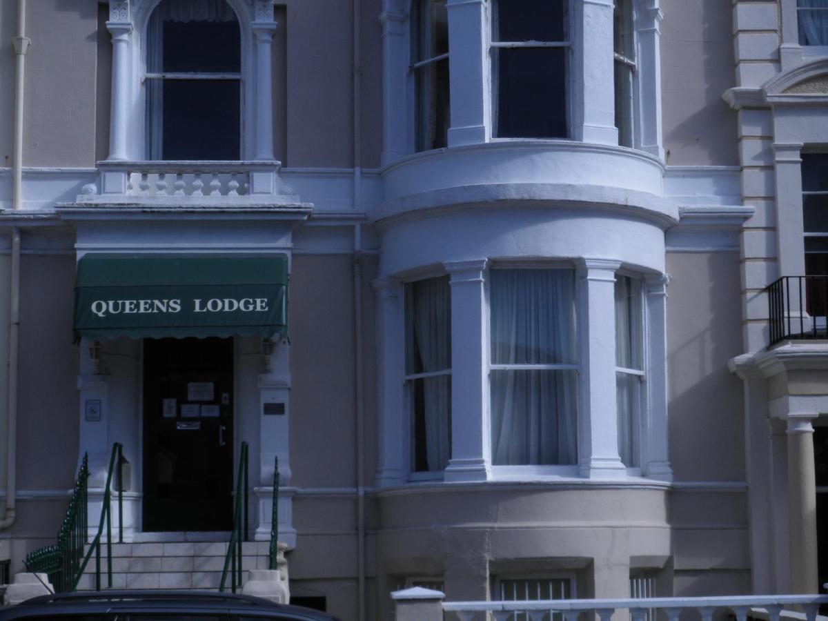 The Queens Lodge Llandudno Bagian luar foto